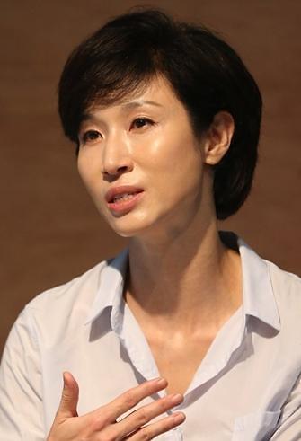 인터뷰 이미지