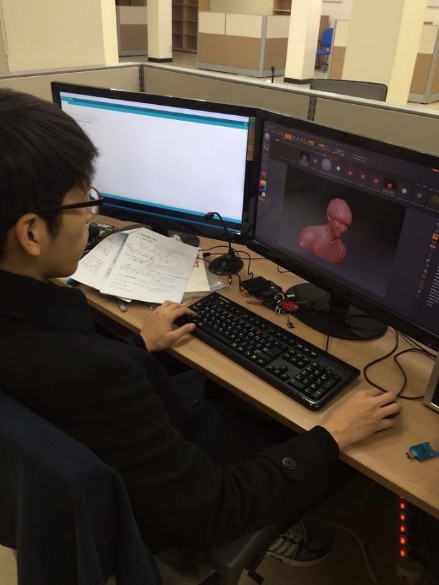 인터뷰 이미지