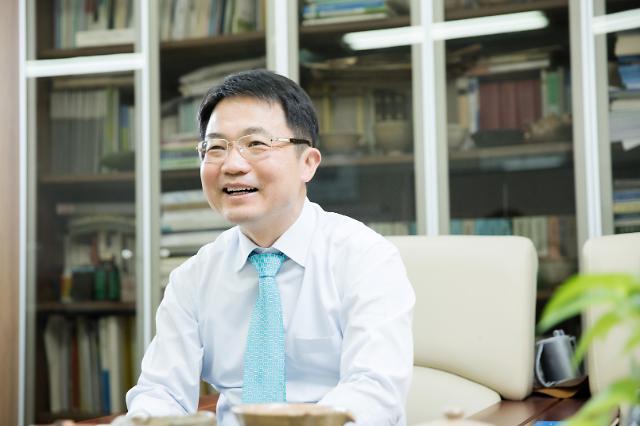 인터뷰 이미지