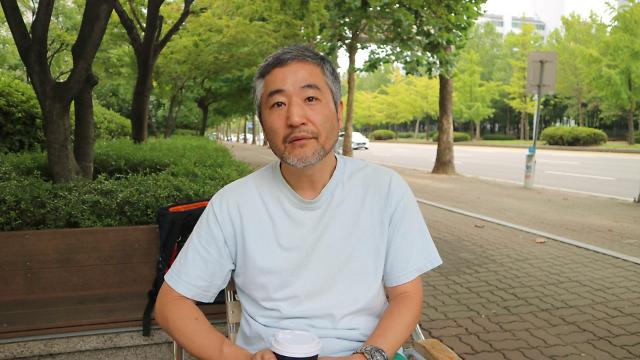 인터뷰 이미지