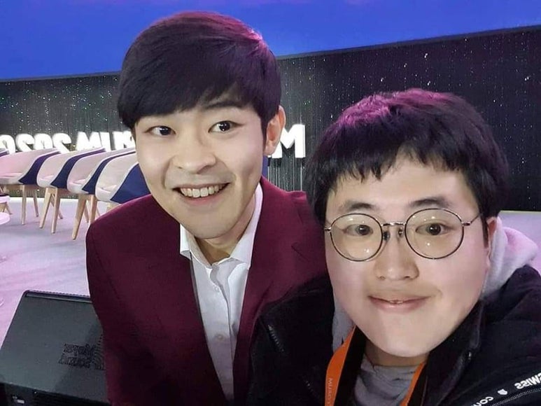 인터뷰 이미지