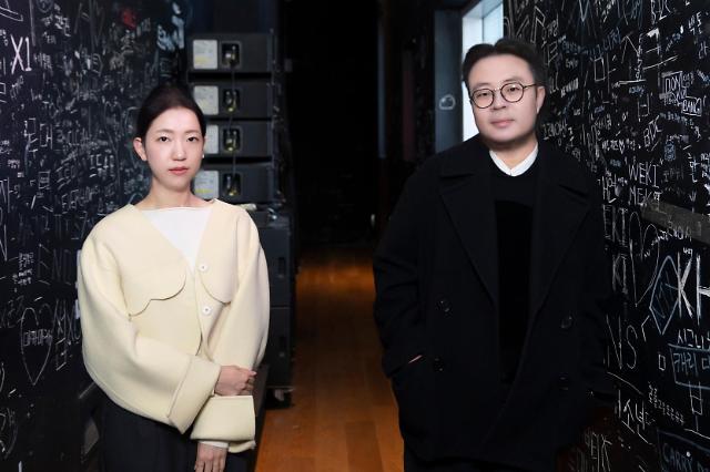 인터뷰 이미지