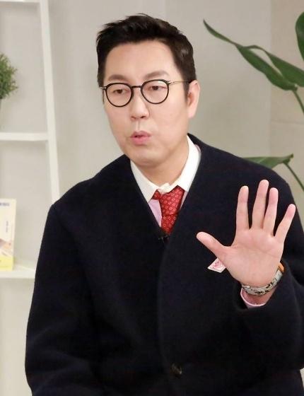 인터뷰 이미지