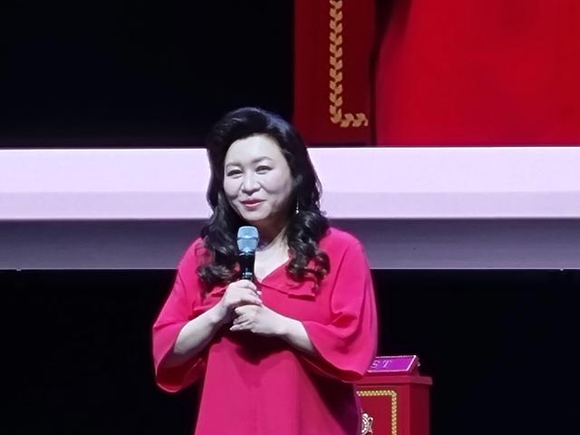 인터뷰 이미지