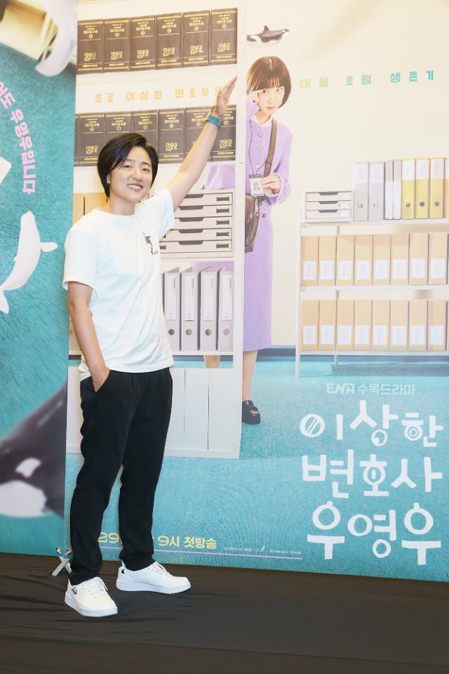 인터뷰 이미지