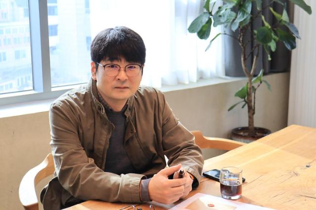 인터뷰 이미지