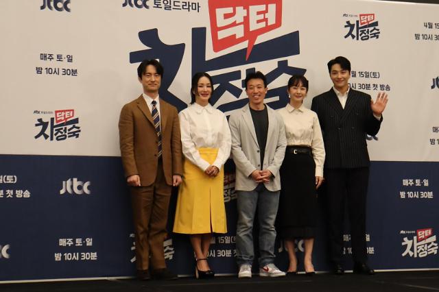 인터뷰 이미지