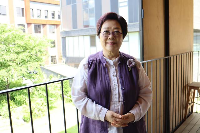인터뷰 이미지