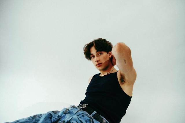 인터뷰 이미지
