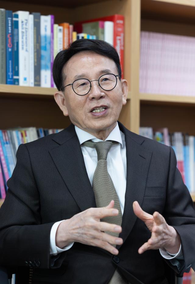 인터뷰 이미지