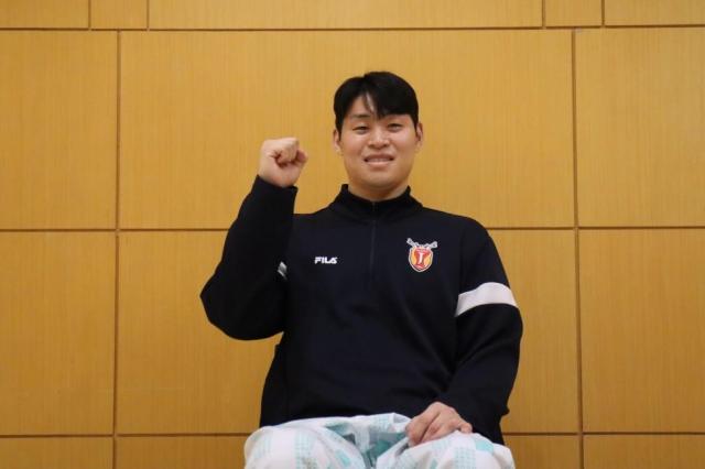 인터뷰 이미지