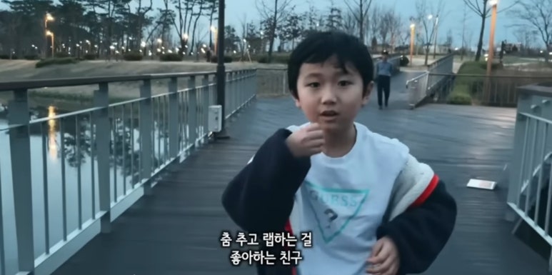 인터뷰 이미지