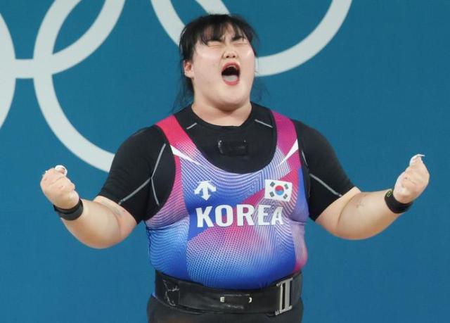 인터뷰 이미지