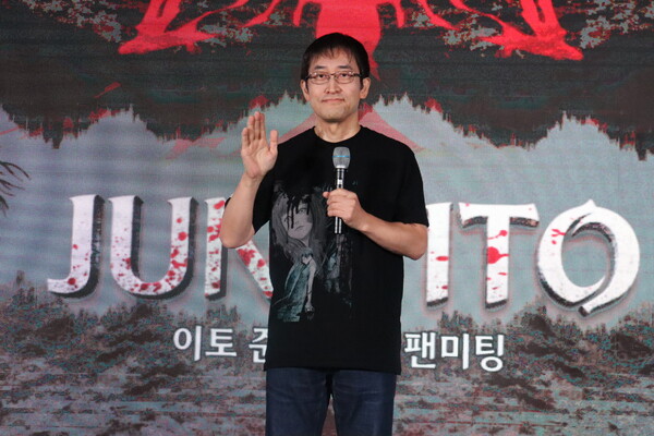 인터뷰 이미지