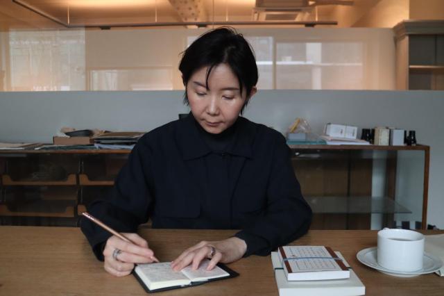 인터뷰 이미지