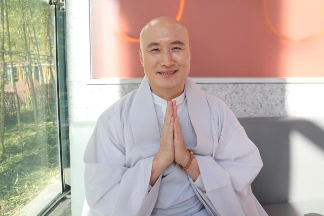 인터뷰 이미지