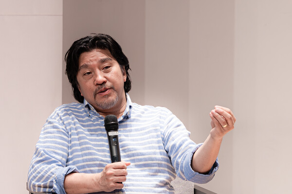 인터뷰 이미지