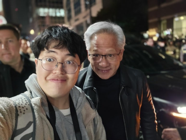 인터뷰 이미지