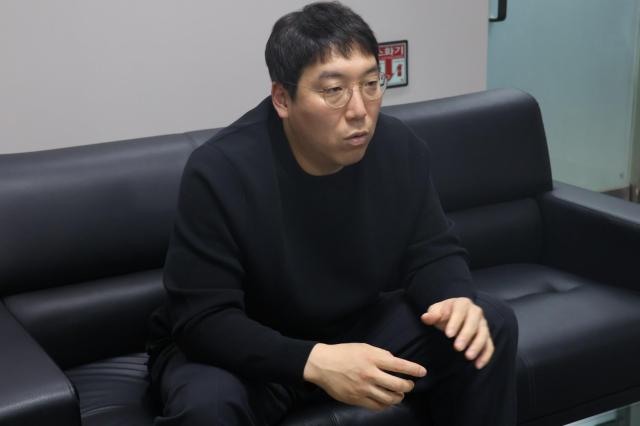 인터뷰 이미지